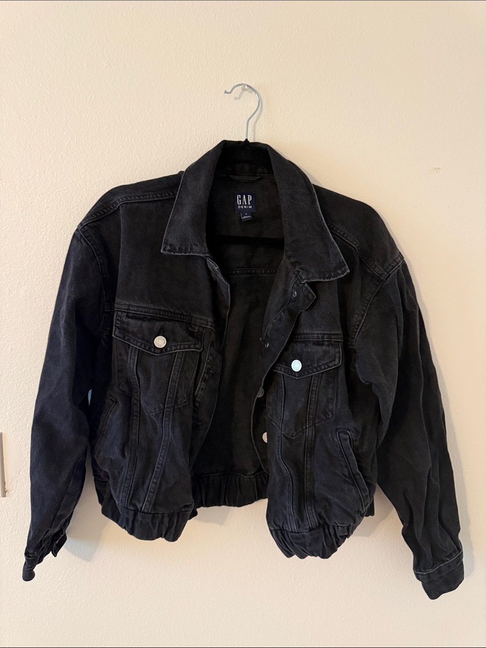 GAP Black Washed Cropped Denim Jacket Size M